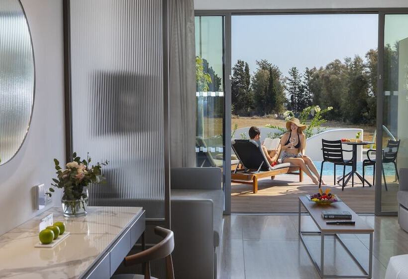 בית מלון כפרי Aliathon Ionian