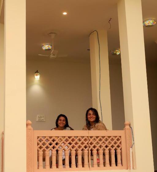 هتل Brahma Heritage Pool With Nature