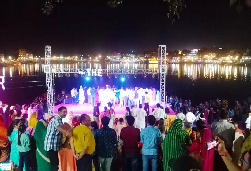 هتل Brahma Heritage Pool With Nature