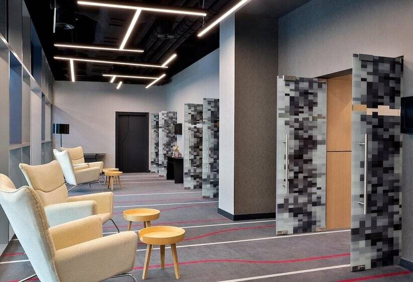 هتل Aloft Dubai Airport