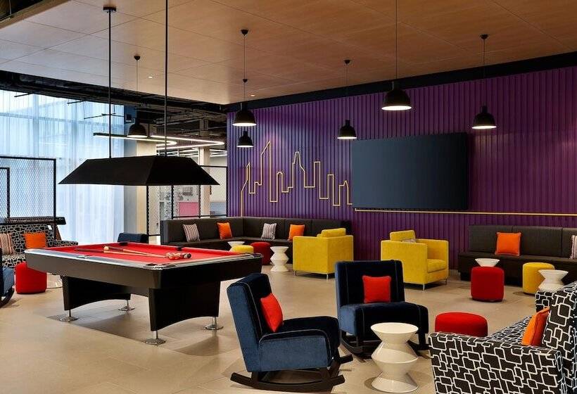 هتل Aloft Dubai Airport