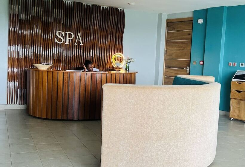 هتل Aquarius Kigo Resort