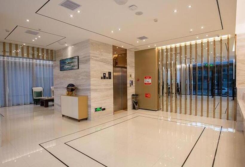 Отель City Comfort Inn Enshi Wuyangba