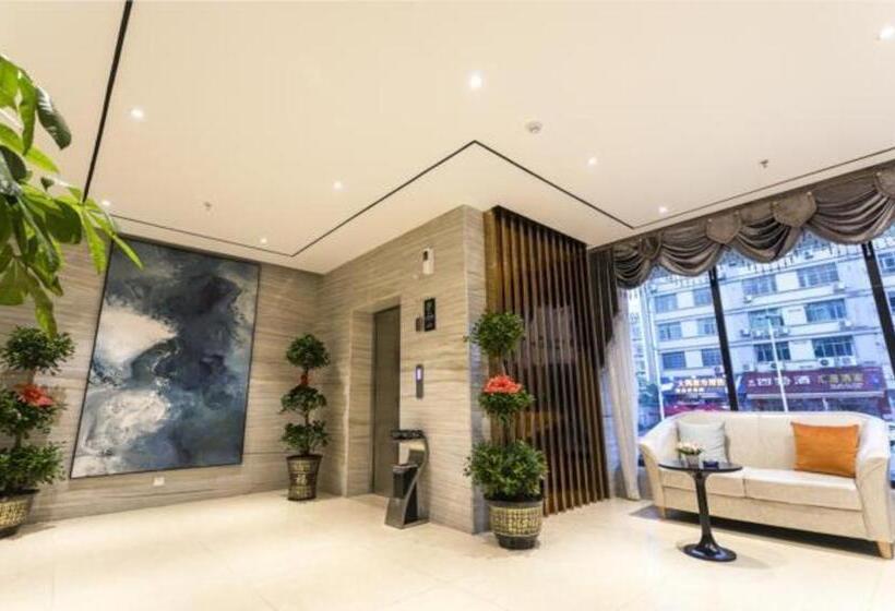 酒店 City Comfort Inn Xinfeng High Speed Railway West Station Yingbin Avenue