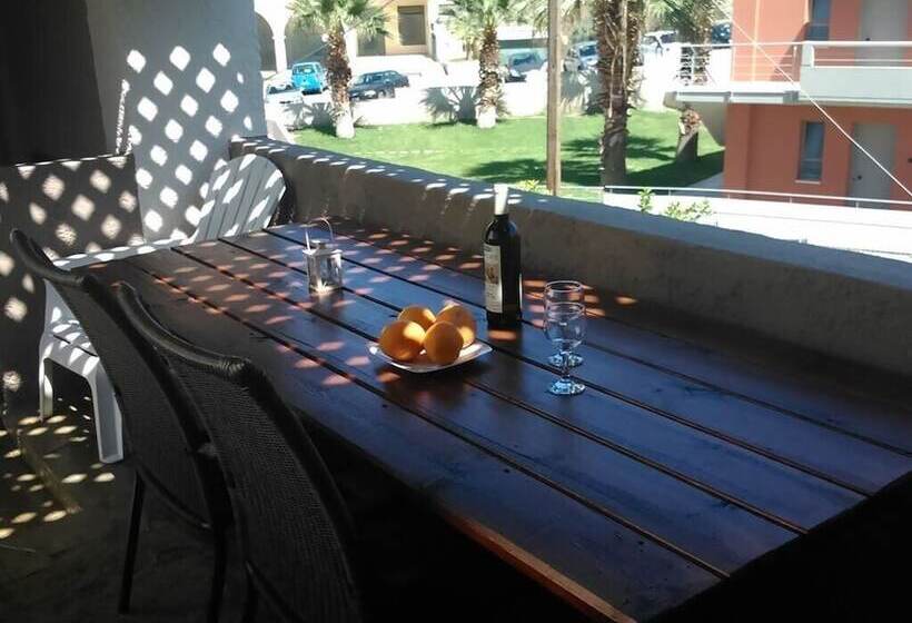 Отель Fotula Studios