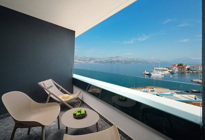 Grand Hotel View