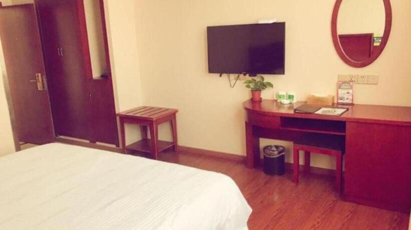 酒店 Greentree Inn Jiangxi Shangrao Qianshan Ehu Avenue Express