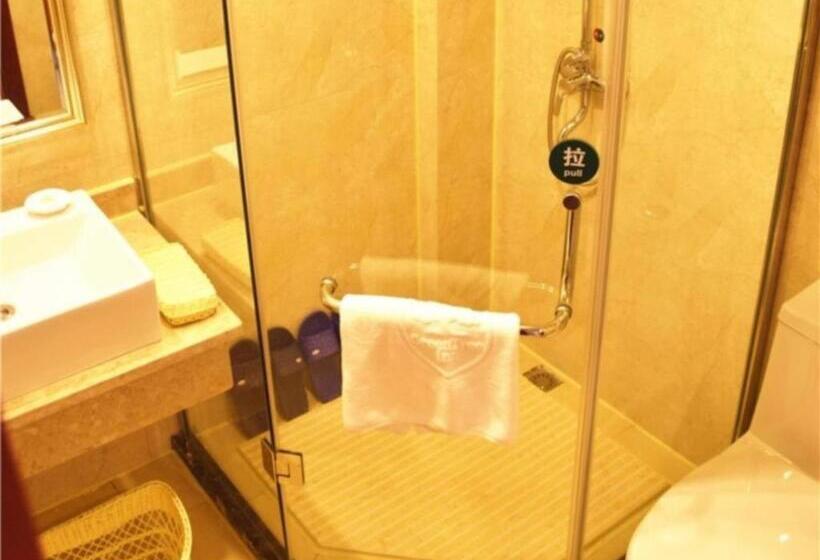 酒店 Greentree Inn Jiangxi Shangrao Qianshan Ehu Avenue Express