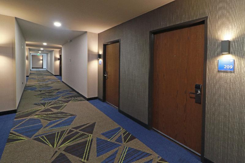 ホテル Holiday Inn Express Monterrey Fundidora, An Ihg