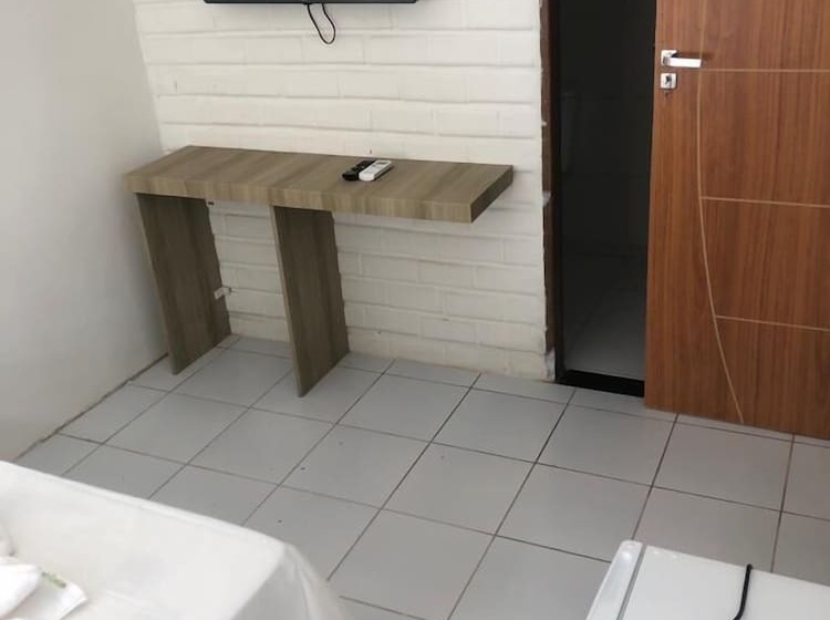 فندق Pousada Beach Garden