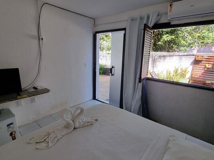 فندق Pousada Beach Garden