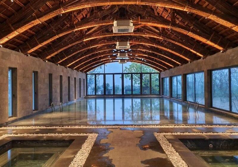 هتل Vedana Resort Ninh Binh