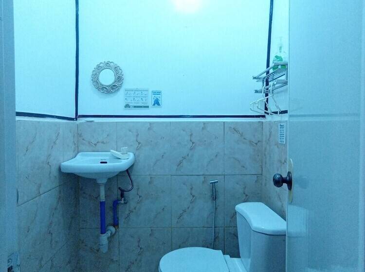 تختخواب و صبحانه Forest Camp El Nido