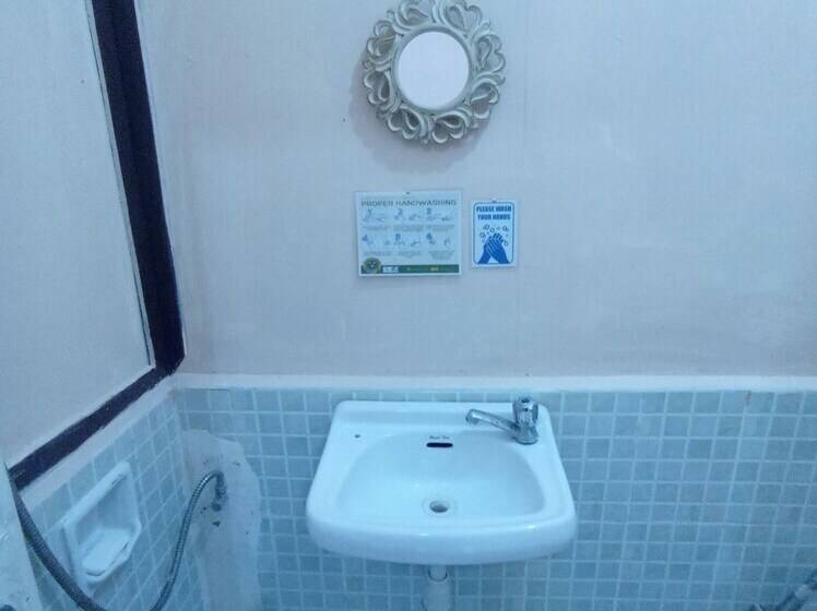 تختخواب و صبحانه Forest Camp El Nido