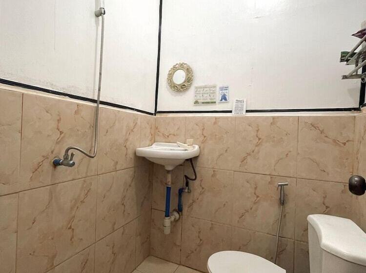 تختخواب و صبحانه Forest Camp El Nido