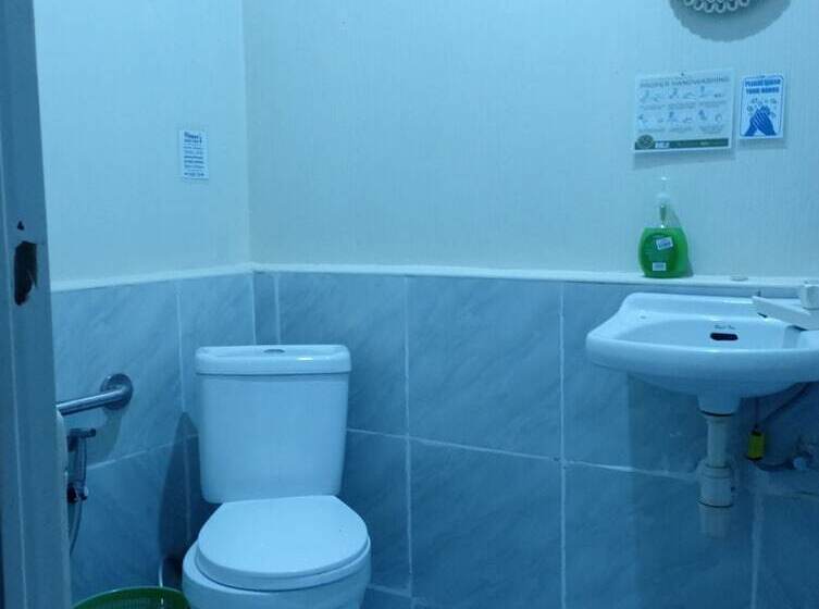 تختخواب و صبحانه Forest Camp El Nido