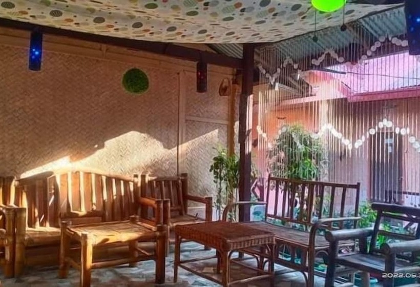 تختخواب و صبحانه Forest Camp El Nido