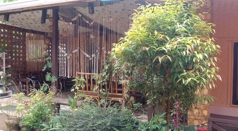 تختخواب و صبحانه Forest Camp El Nido