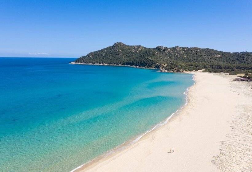 בית מלון כפרי Cala Sinzias Resort