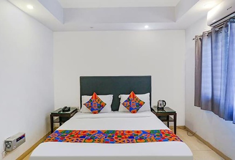 בית מלון כפרי Fab Golf Luxury