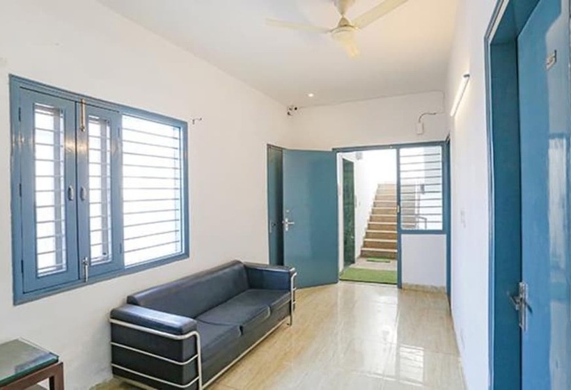 בית מלון כפרי Fab Golf Luxury