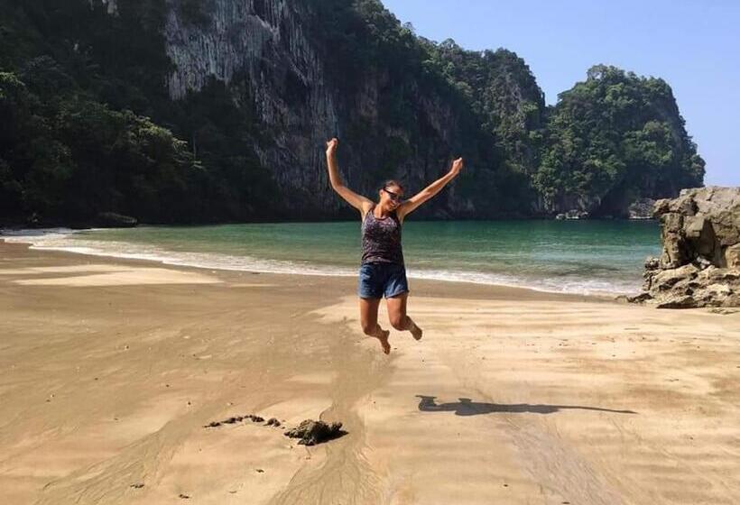 بنسيون Cashew Nut Bungalow, Ko Mook