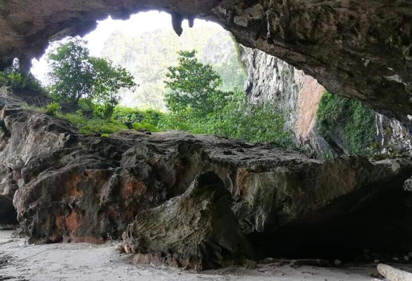 פנסיון Cashew Nut Bungalow, Ko Mook