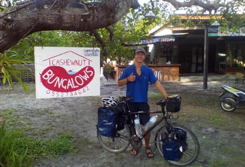 פנסיון Cashew Nut Bungalow, Ko Mook