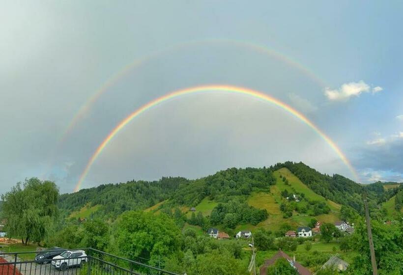 Pensiunea Acasa La Moieciu