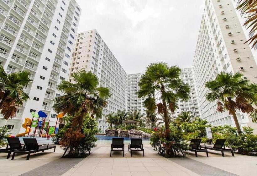 Shore Residence Condotel Mall Of Asia Complex Pasay City Philippines