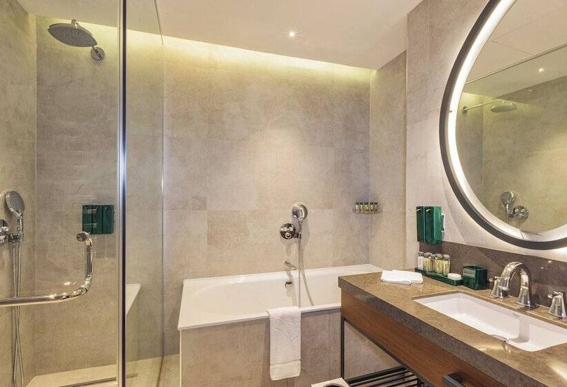 בית מלון כפרי Hilton Garden Inn Samarkand Afrosiyob