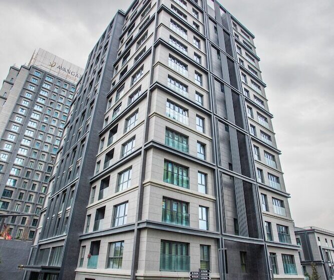 ホテル Avangart Residence By Newinn