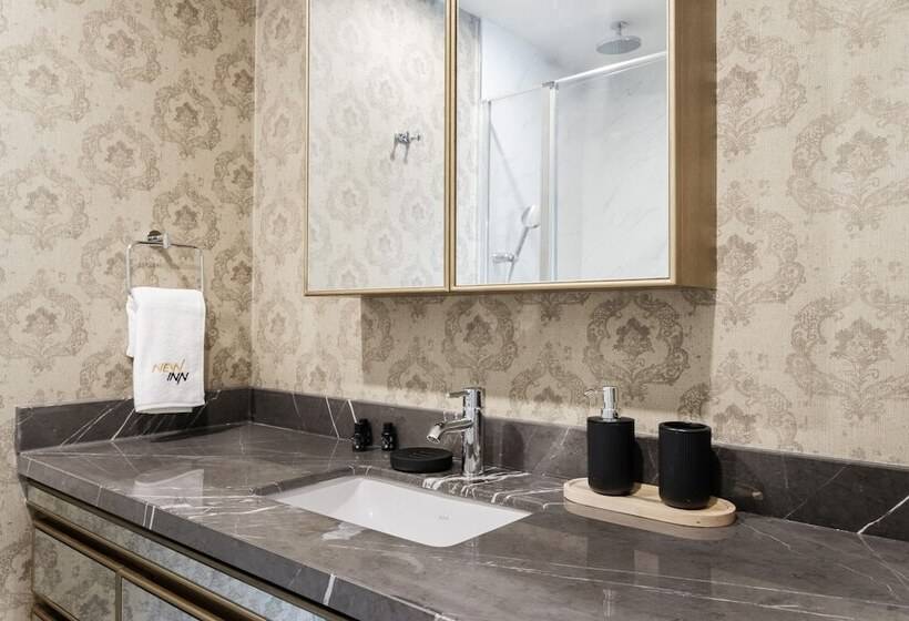 ホテル Avangart Residence By Newinn