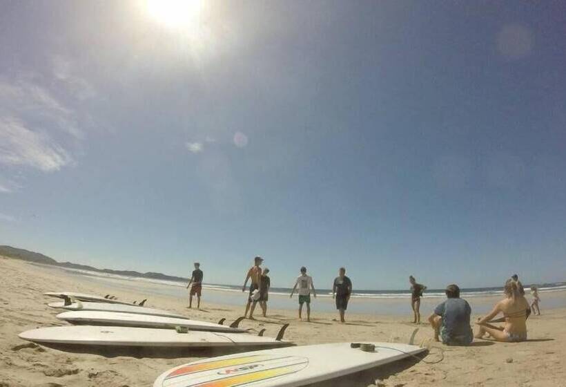 호텔 Burnt Toast Surf Camp   Hostel