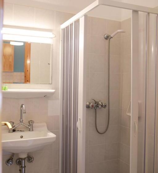 Отель Dendrolivano