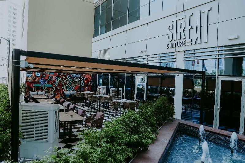 호텔 Doubletree By Hilton Fujairah City