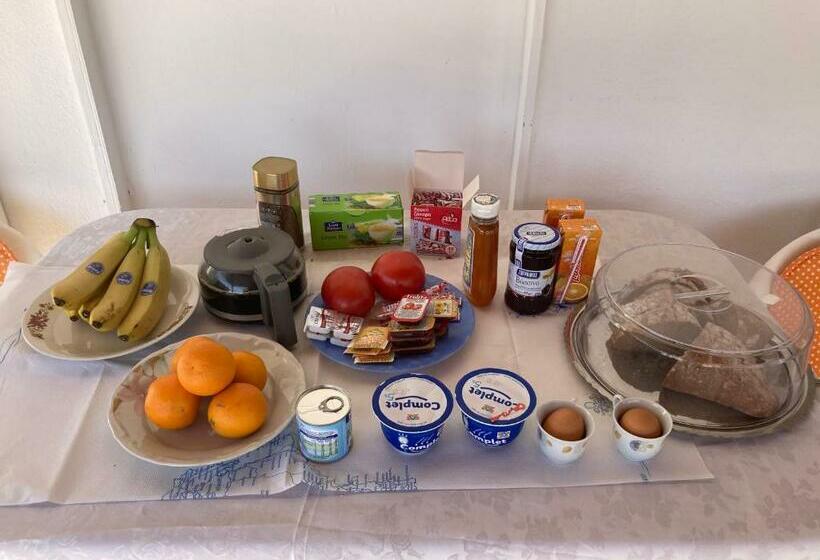 בית מלון כפרי Galini