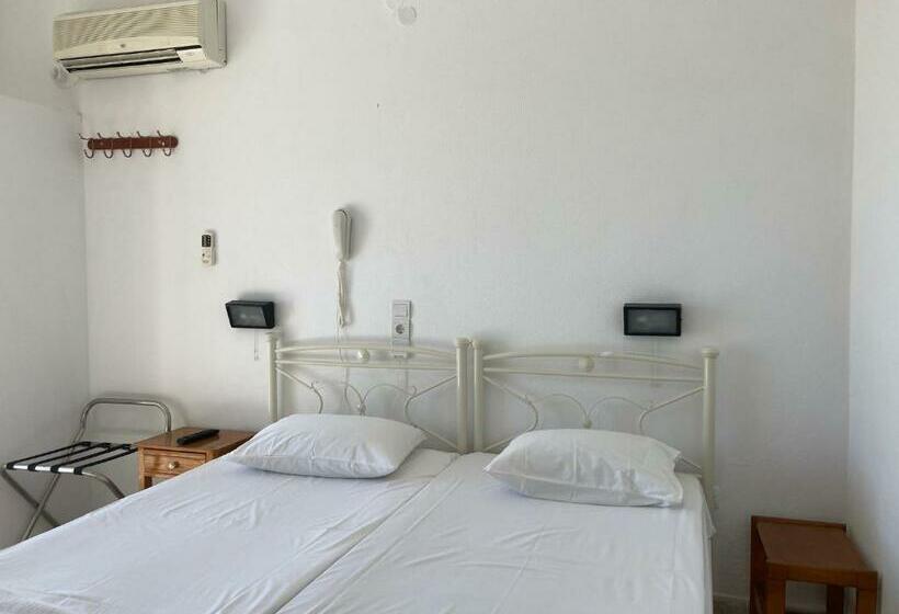 בית מלון כפרי Galini