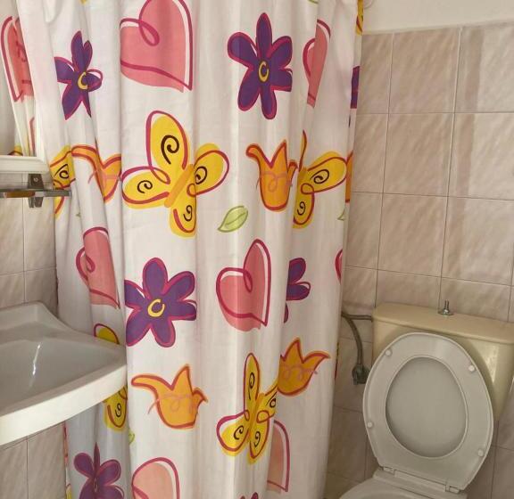 בית מלון כפרי Galini