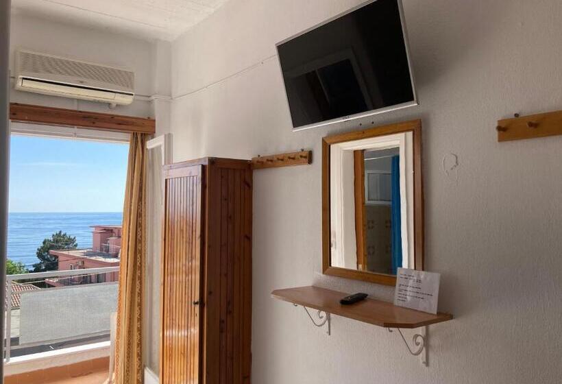 בית מלון כפרי Galini