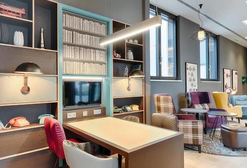 酒店 Premier Inn Regensburg City Centre