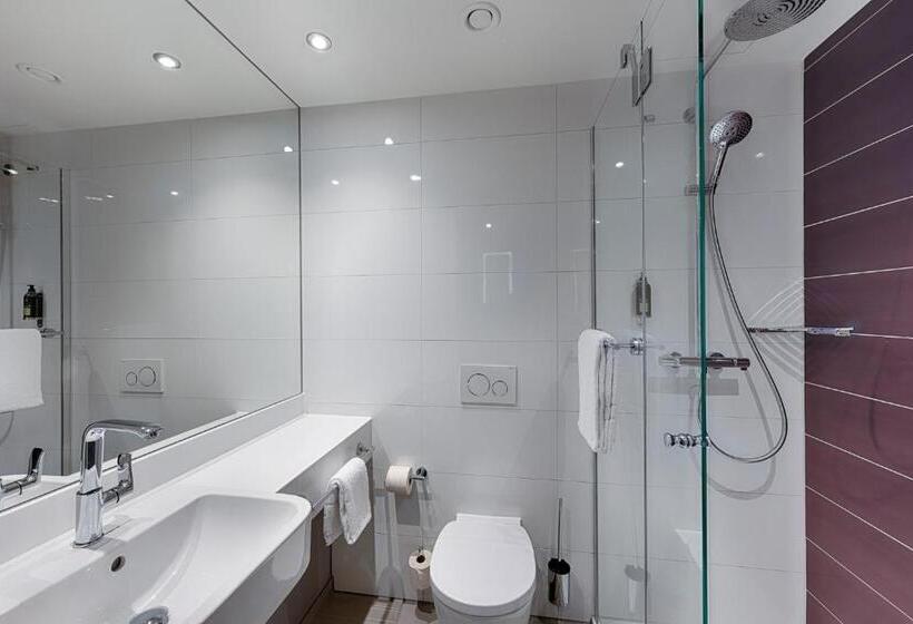 酒店 Premier Inn Regensburg City Centre