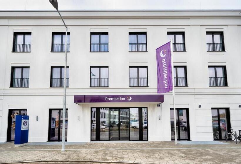 酒店 Premier Inn Regensburg City Centre