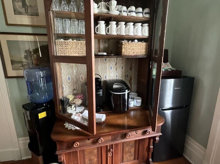 فندق The Belmont 1857