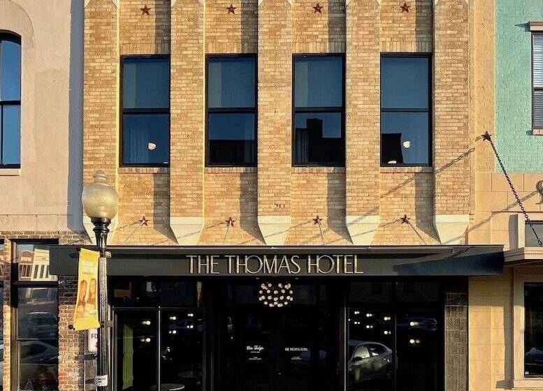فندق The Thomas