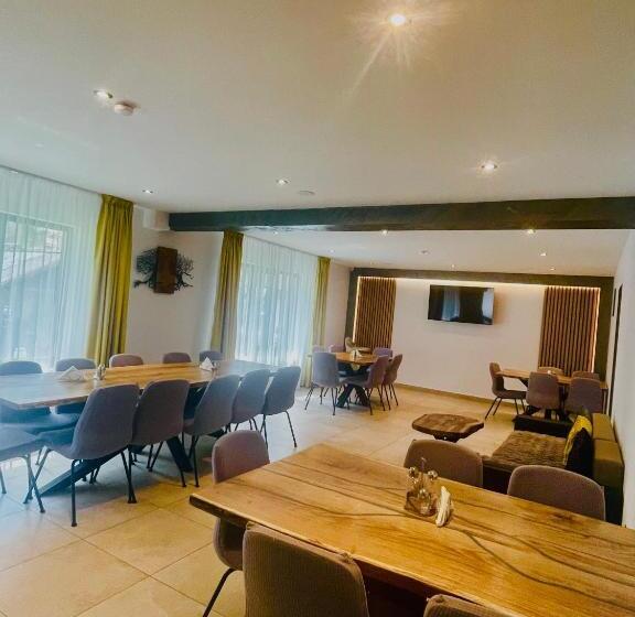 ペンション Vila Emage