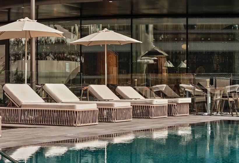 فندق Crowne Plaza Marseille Le Dome