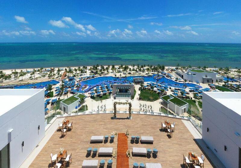 فندق Royalton Splash Riviera Cancun, An Autograph Collection Allinclusive Resort