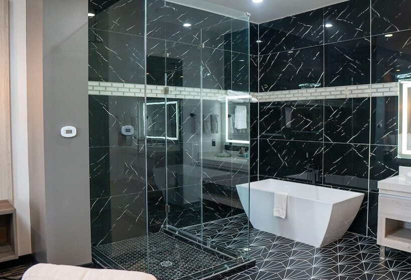 Surestay Hotel By Best Western Houston Southeast