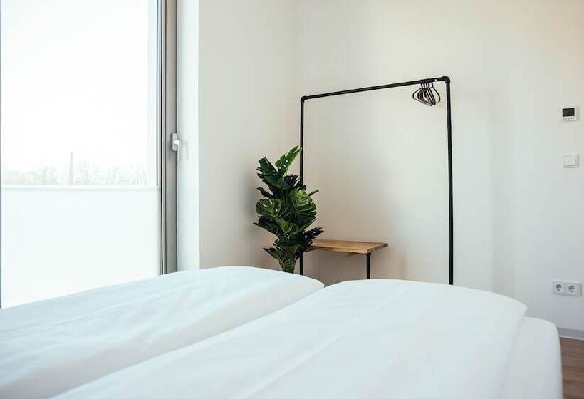 The Rix Studios & Suites